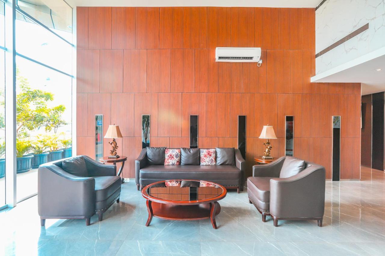 Collection O 16 Vittoria Residence Giacarta Esterno foto